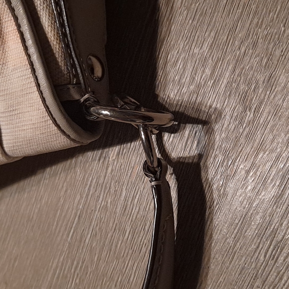 Coach Soho Shoulder Bag - Picture 6 of 11